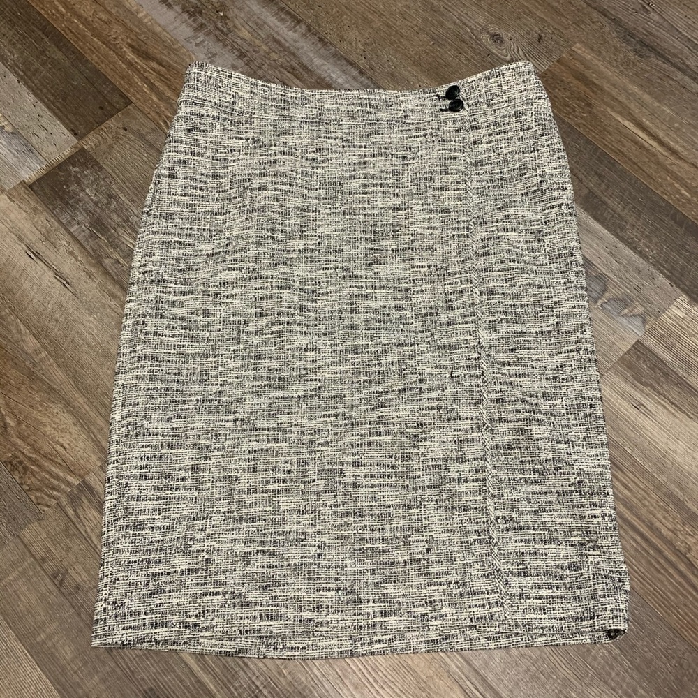 Ann Taylor Black White Gray Tweed Skirt